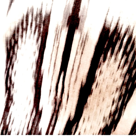 Addison Pico Edge Sleeveless Python Print Silky soft Tank top NWOT Size Med - Picture 5 of 7